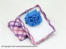 N-BR095832	&Idot;pek &Idot;&gbreve;ne Oyas&inodot; - Karanfil Bro&scedil;